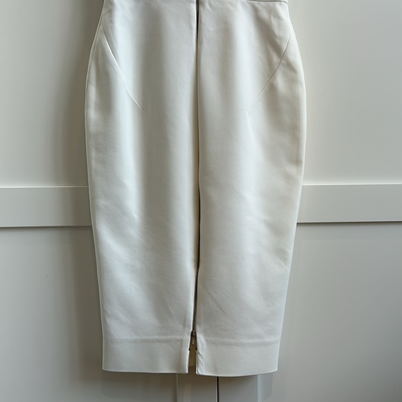 Victoria Beckham Dress - Picture 16 of 17